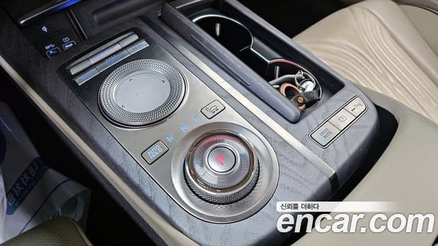 Genesis G80 2021 — ფოტო 18/20