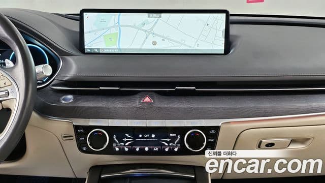 Genesis G80 2021 — ფოტო 16/20
