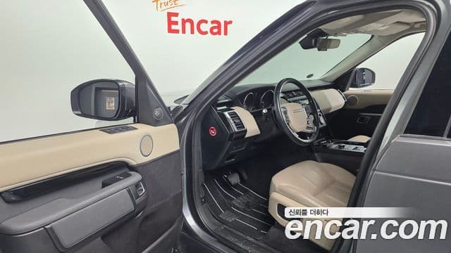 Land Rover Discovery 5 2018 — Şəkil 15/20