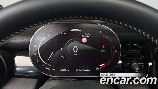 Mini Cooper S 2022 — фото 8 из 20