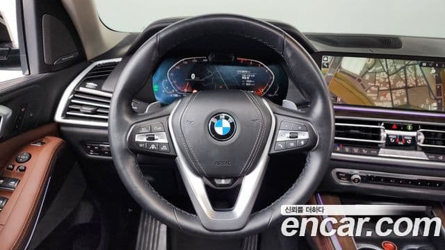 BMW X5 2021 — фото 13 из 20