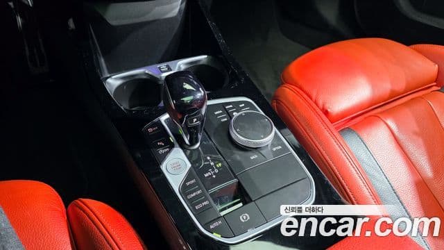 BMW 1 Series 2021 — Фото 9/20