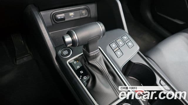 Kia Sportage 2023 — ფოტო 9/20