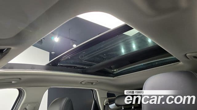 Kia Sportage 2023 — ფოტო 18/20