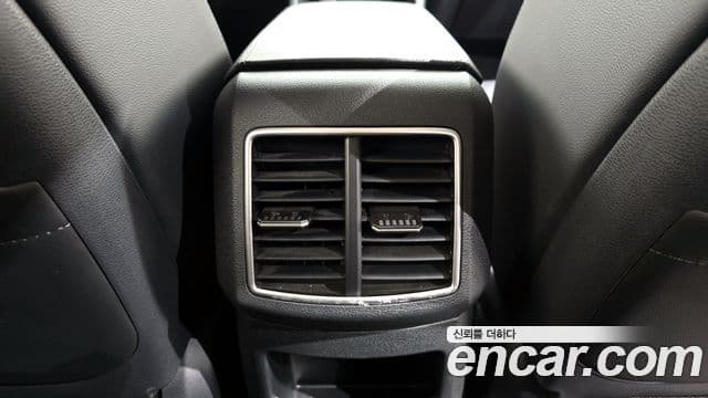 Kia Sportage 2023 — ფოტო 19/20