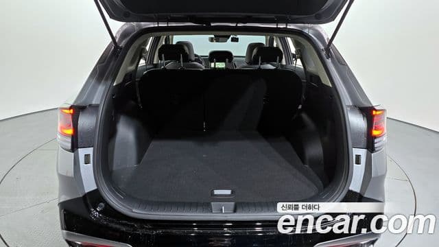 Kia Sportage 2023 — ფოტო 20/20