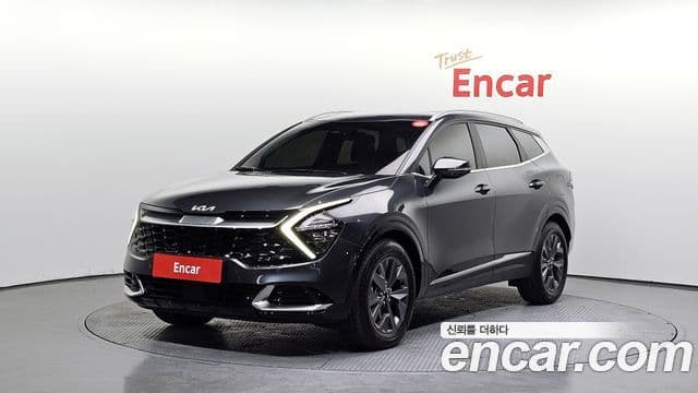 Kia Sportage 2021 — ფოტო 1/20