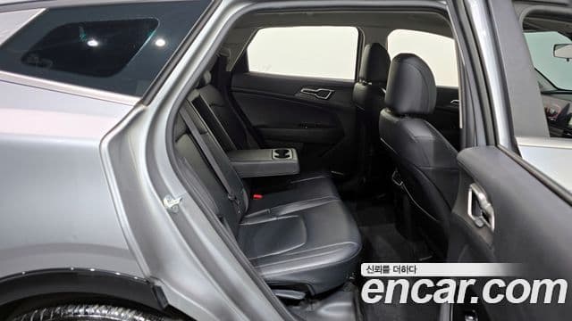 Kia Sportage 2021 — Şəkil 12/20