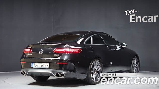 Mercedes-Benz E-Class 2021 — ფოტო 2/20