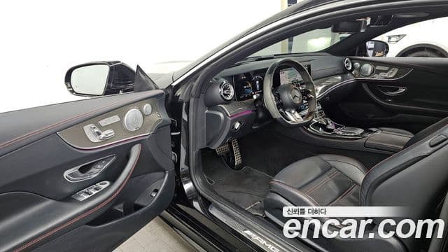 Mercedes-Benz E-Class 2021 — ფოტო 10/20
