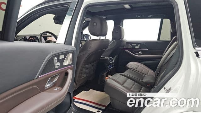 Mercedes-Benz GLS-Class 2022 — Photo 5/20
