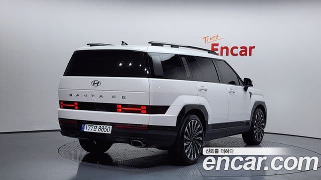 Hyundai Santa Fe 2024 — ფოტო 2/20