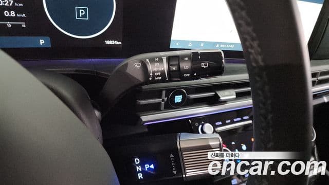 Hyundai Santa Fe 2024 — ფოტო 9/20