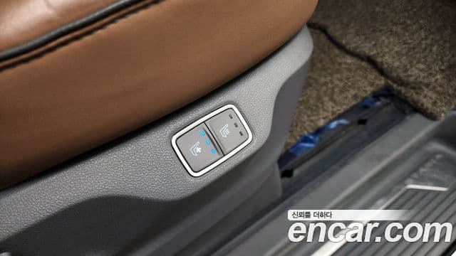 Hyundai Staria 2022 — ფოტო 19/20