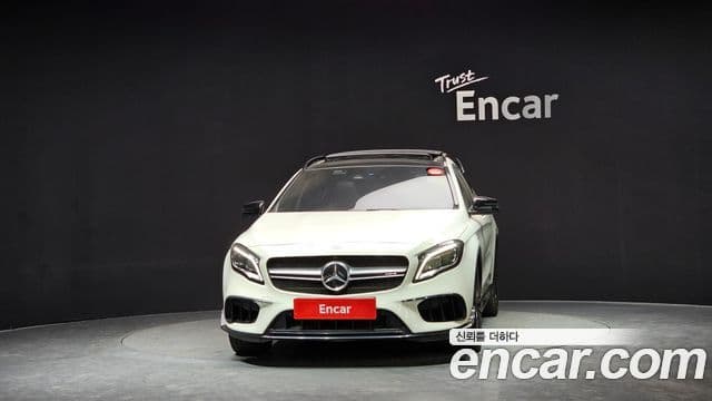 Mercedes-Benz GLA-Class 2018 — Şəkil 5/20