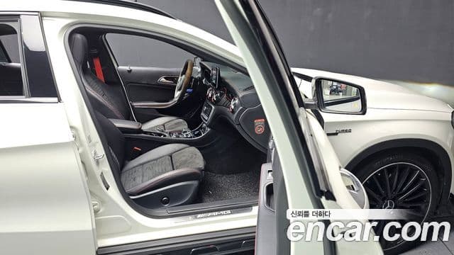 Mercedes-Benz GLA-Class 2018 — Şəkil 2/20