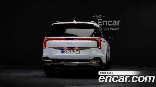 Kia Carnival 2024 — ფოტო 4/20