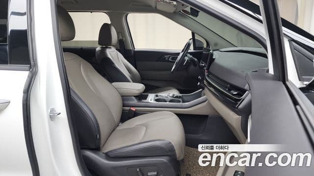 Kia Carnival 2024 — ფოტო 11/20