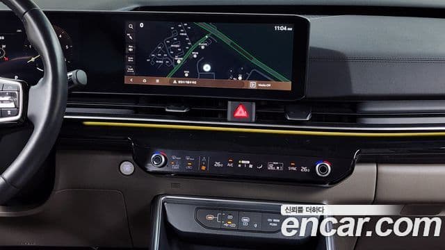 Kia Carnival 2024 — ფოტო 14/20