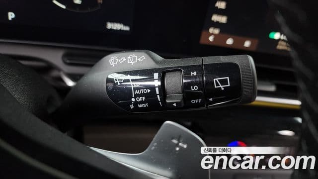 Kia Carnival 2024 — ფოტო 18/20