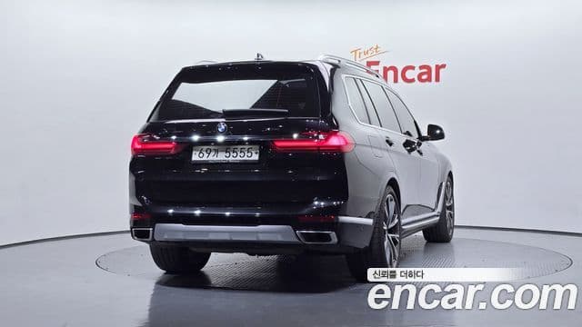 BMW X7 2019 — Şəkil 14/20