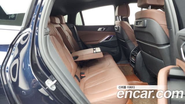 BMW X6 2022 — ფოტო 12/20