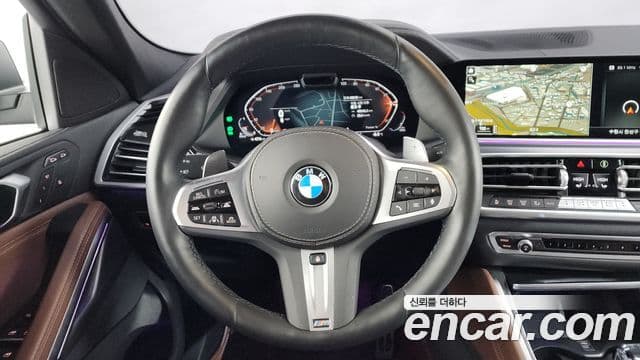 BMW X6 2022 — ფოტო 13/20