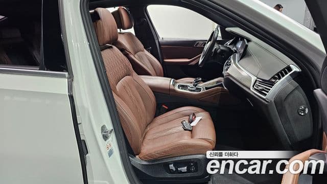 BMW X6 2022 — Şəkil 10/20