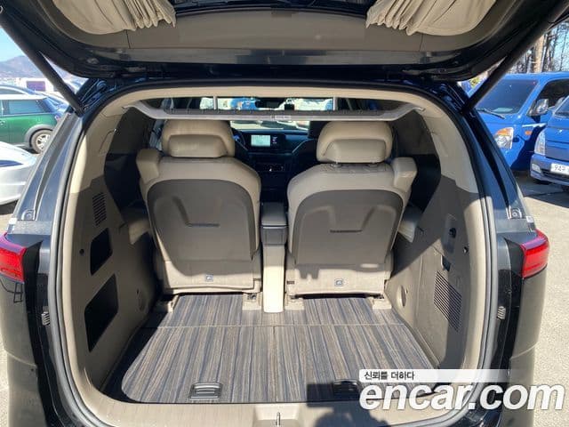 Kia Carnival 2022 — Şəkil 7/20