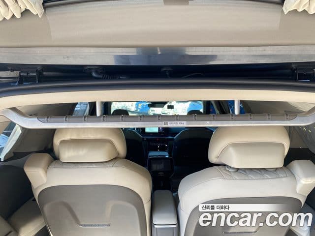 Kia Carnival 2022 — Şəkil 8/20