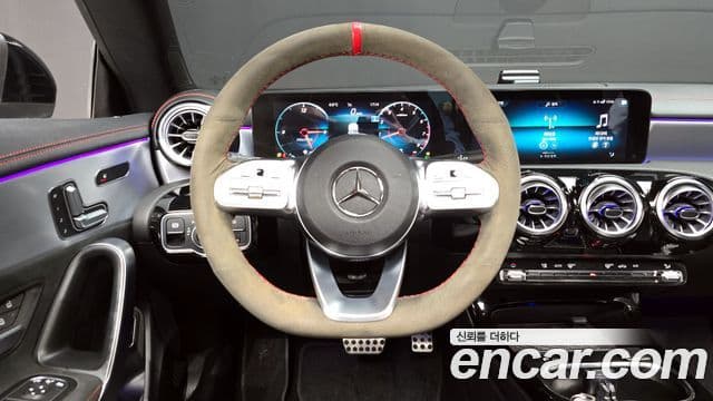Mercedes-Benz CLA-Class 2021 — Фото 13/20