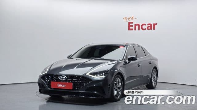 Hyundai Sonata 2021 — ფოტო 1/20