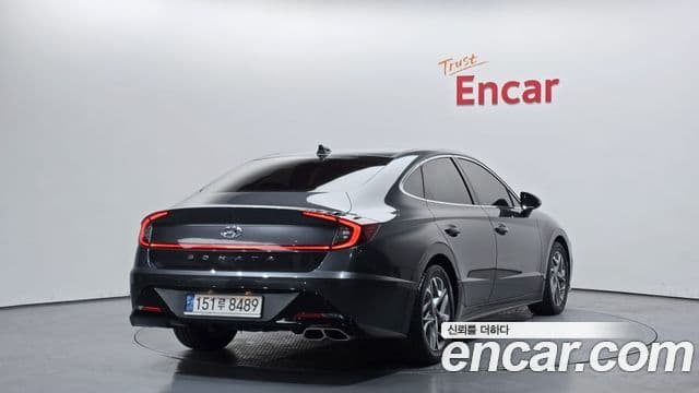 Hyundai Sonata 2021 — ფოტო 2/20