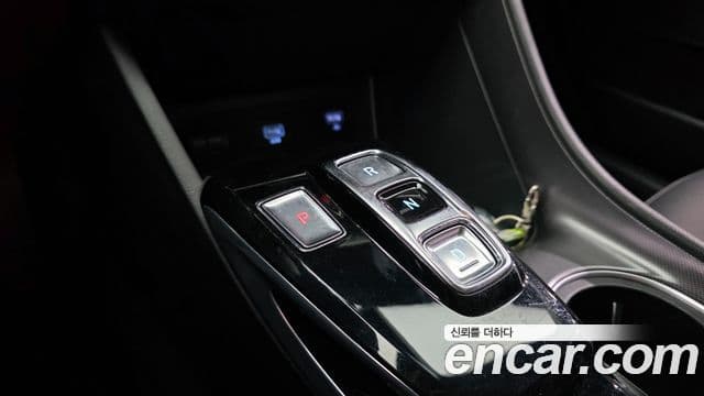 Hyundai Sonata 2021 — ფოტო 9/20