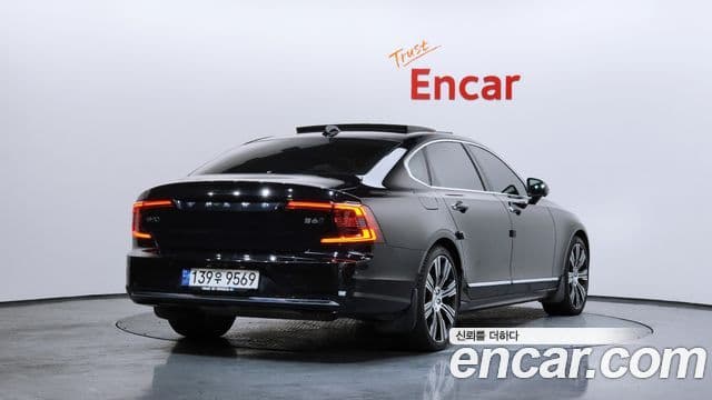 Volvo S90 2022 — Şəkil 2/20