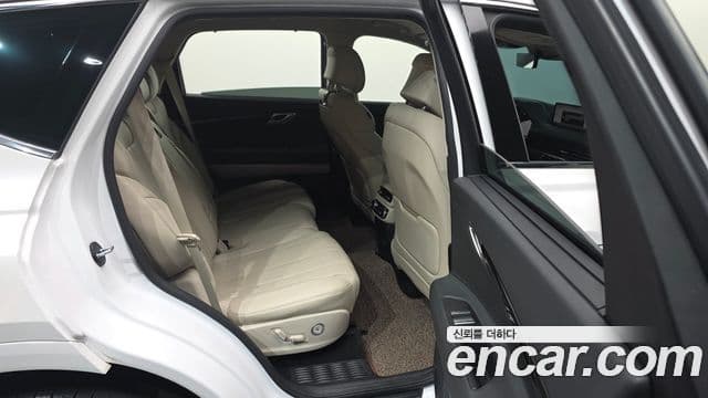 Genesis GV80 2020 — ფოტო 12/20