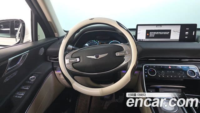Genesis GV80 2020 — ფოტო 13/20