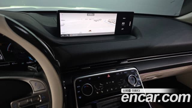 Genesis GV80 2020 — ფოტო 14/20