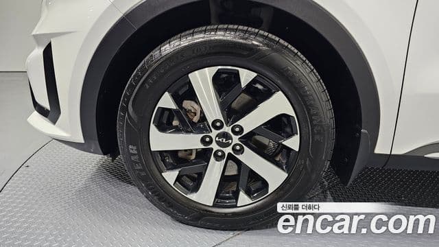 Kia Sorento 2022 — Şəkil 5/20