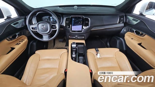 Volvo XC90 2021 — Şəkil 10/20