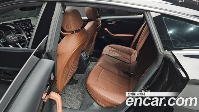 Audi A5 2021 — ფოტო 12/20