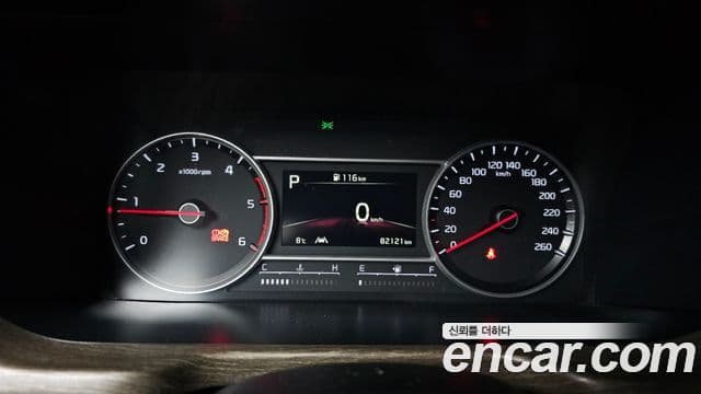 Kia Sorento 2021 — Фото 8/20