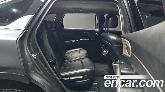 Kia Sorento 2021 — Фото 12/20