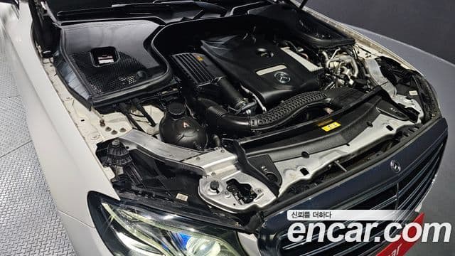 Mercedes-Benz E-Class 2018 — Şəkil 6/20