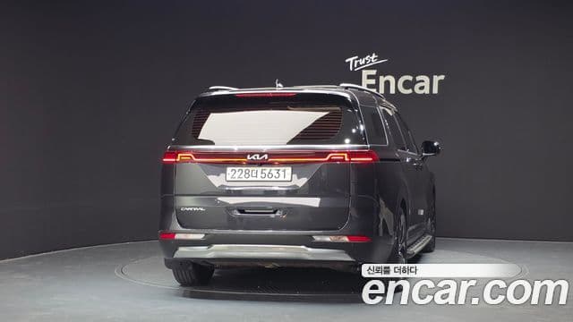 Kia Carnival 2023 — Şəkil 4/20