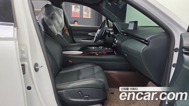 Genesis GV70 2023 — фото 11 из 20