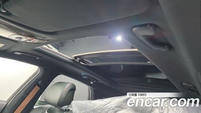 Genesis GV70 2023 — Şəkil 19/20