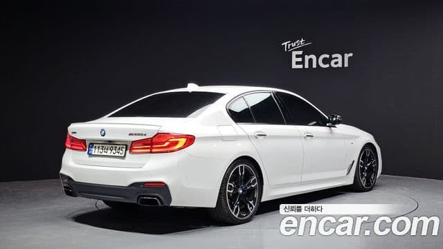 BMW 5 Series 2018 — Şəkil 2/20