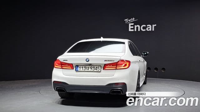 BMW 5 Series 2018 — Şəkil 4/20