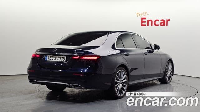 Mercedes-Benz E-Class 2022 — Şəkil 2/20